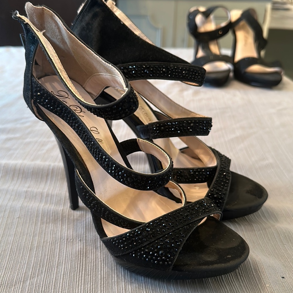 Black stiletto